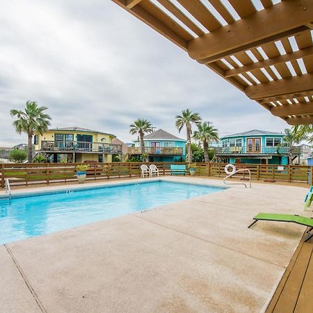 Island-Style Beach Shak Home Port Aransas Exterior photo